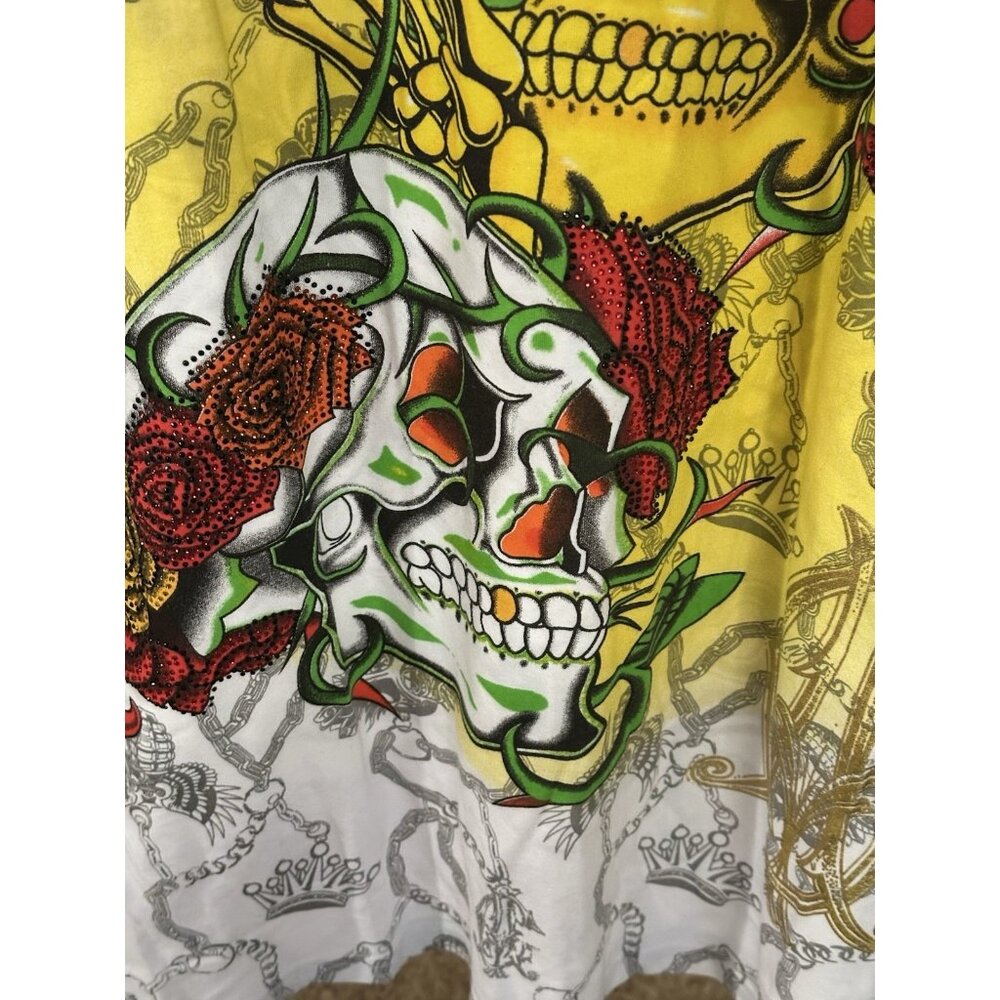 Men’s Christian Audigier Y2K Skulls Tshirt XL Rhinestones Bling AOP Roses NWT